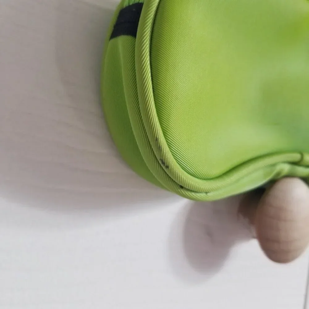Sunglasses Carrying Case Lime Green Clip-On Glasses Carrier - Picture 5 of 6